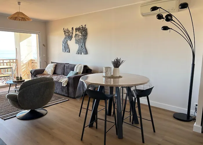 Daire A 3 Pas De La De Sant'ambroggio *