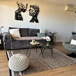 Apartman A 3 Pas De La De Sant'ambroggio