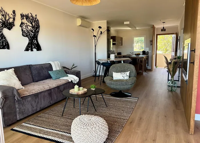 A 3 Pas De La De Sant'ambroggio Apartmán