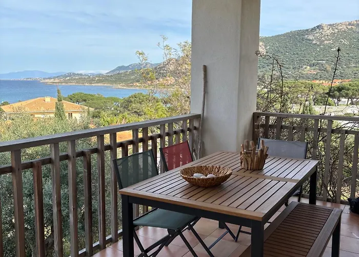 A 3 Pas De La De Sant'ambroggio Apartmán *